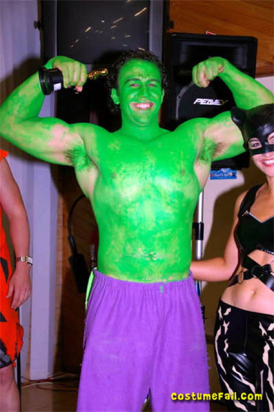 Halloween Costume Fails Hulk