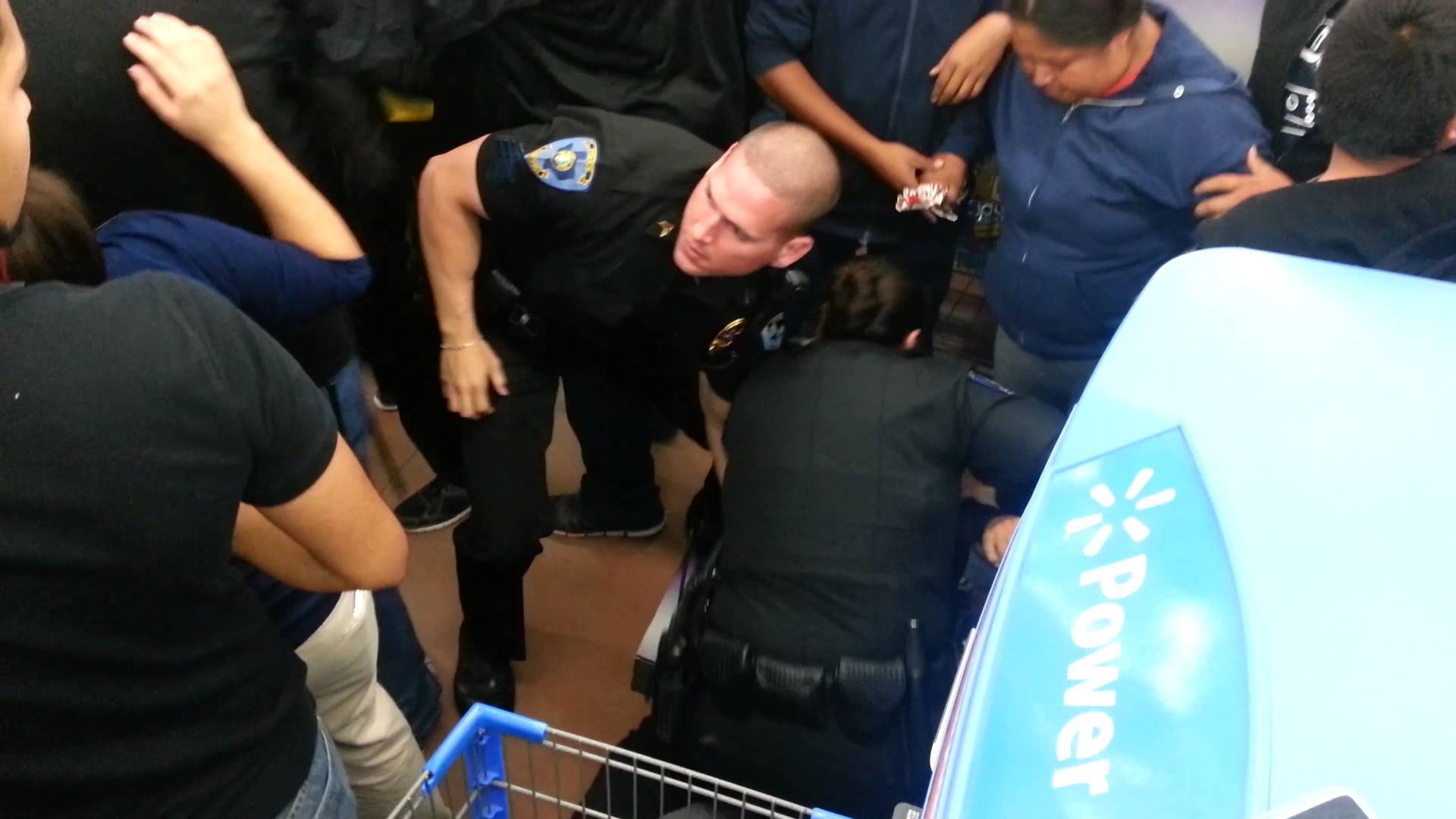 10 Unforgettable Black Friday Fights