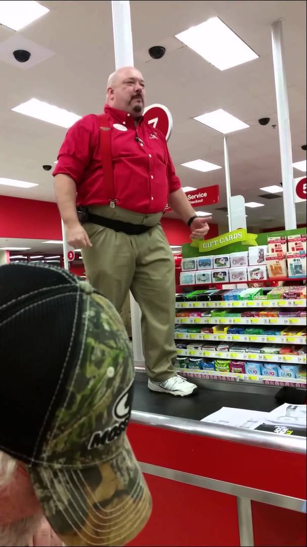 Target Manager Gives An Epic Speech On Black Friday