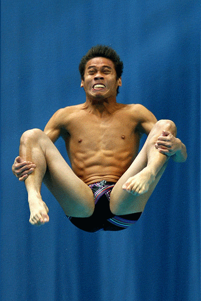 Best Olympic GIFs Divers Facers