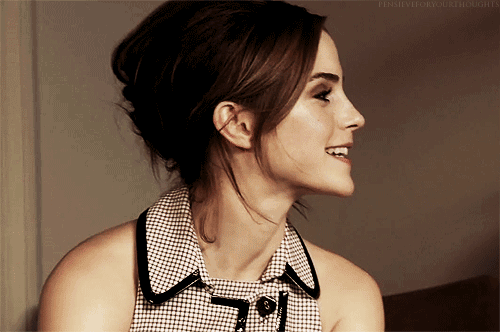 30 Gorgeous Emma Watson GIFs