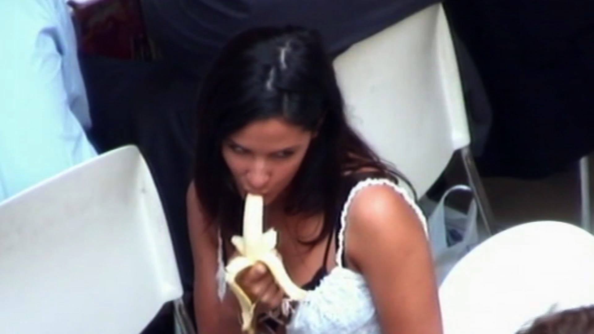 Guy Falls For Flirting Prank Right In Front Of His Girlfriend