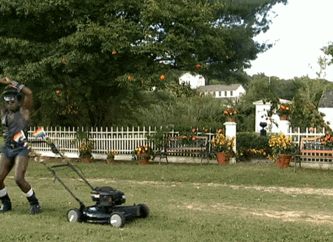 Hilarious GIFs: Those Lawn Mowing Moves.