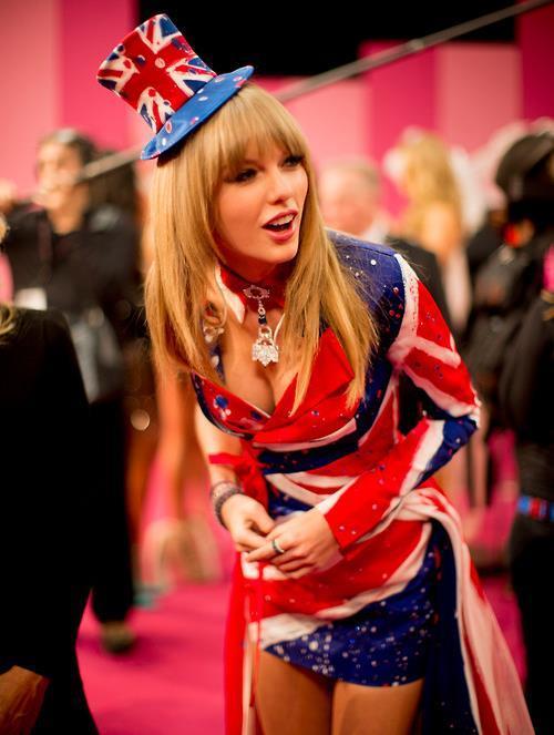 Taylor Swift Pictures Union Jack