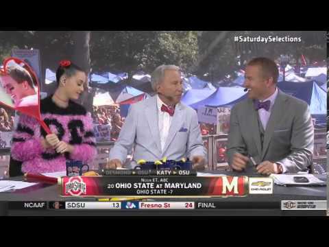 Katy Perry’s Appearance On ‘College Gameday’ Is One For The Ages
