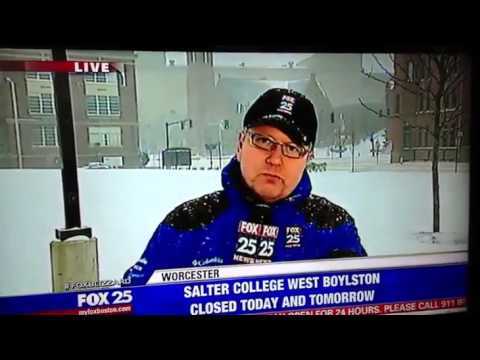Watch These Dumb Drug Dealers Make A Transaction On Live Television