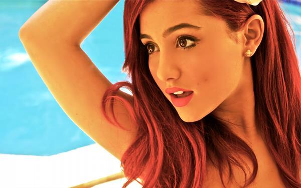 The Hottest Ariana Grande GIFs You'll Ever See