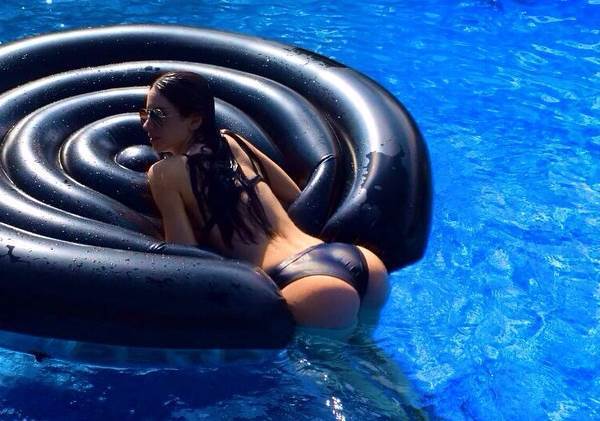 Jen Selter In The Pool